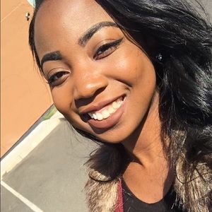 Meet your Posher, Kaitlin