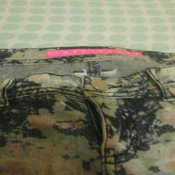Forever 21 Denim - Floral jeans