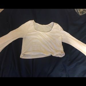 Long sleeve crop top