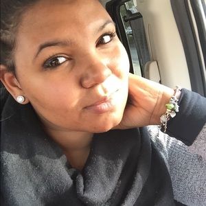 Meet your Posher, Shamel