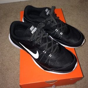 Nike Flex Trainer 5
