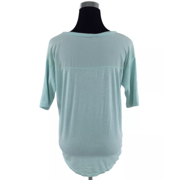 SOLD  🌻Splendid Zip Side Tee - Picture 3 of 4