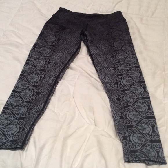 Size XS prana crop workout pants