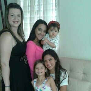 Meet your Posher, Iglesias