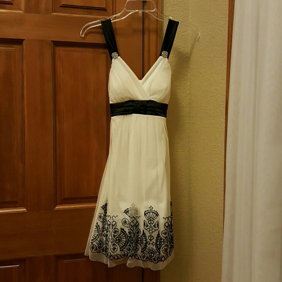 Semi formal cocktail dress