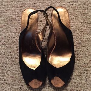 Guess black sling back heel