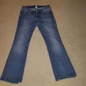 *threw in bundle* Lucky jeans