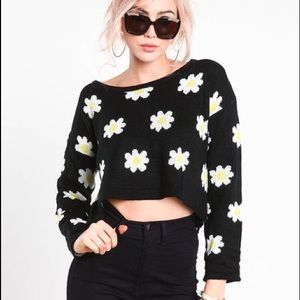 daisy cropped sweater