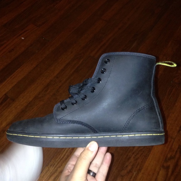 Doc Martins - Picture 1 of 3