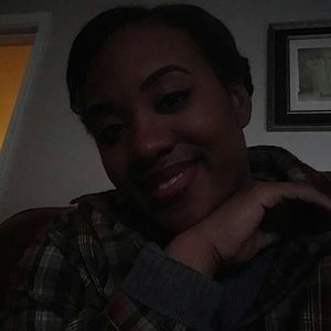 Meet your Posher, Christiana