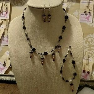 Three piece necklace set