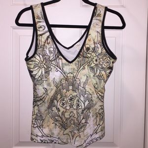Cute yoga/workout top with built in support size M