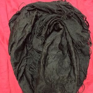 Black flower laced scarf