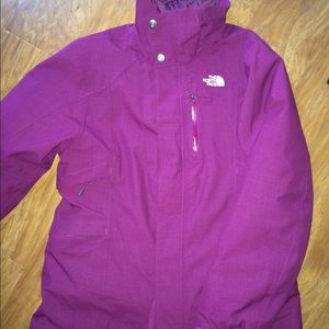 Women's North Face Winter Coat - Size Medium