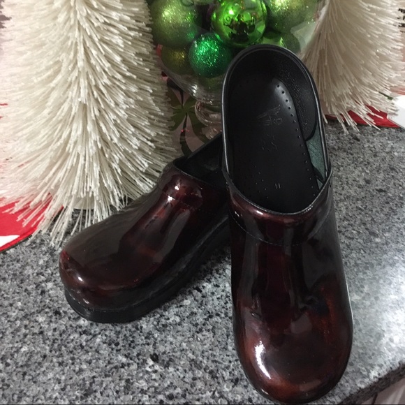 Dansko shoes.