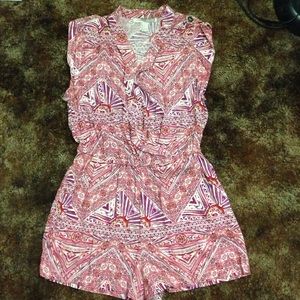 Pinky red romper