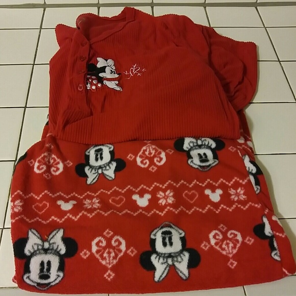 Disney minnie mouse flannel pjs