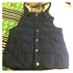 Boden Sherpa lined hooded vest