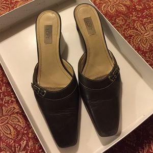 Brown mule kitten heel