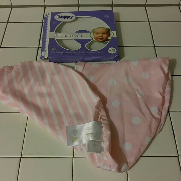 New In Box Bobby slip cover