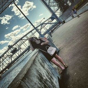 Meet your Posher, Nat2