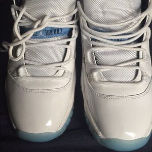 Jordan 11's