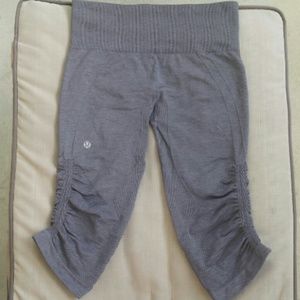 Lululemon In the flow crop II size 6