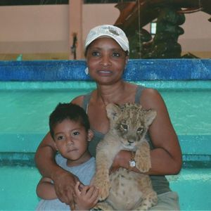 Meet your Posher, Denise