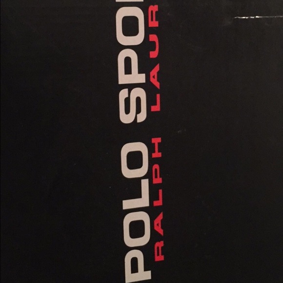 Polo slip in sneakers - Picture 3 of 3