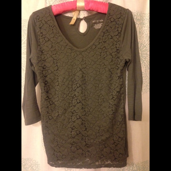 ⭐️CLEARANCE⭐️ MERONA lace top