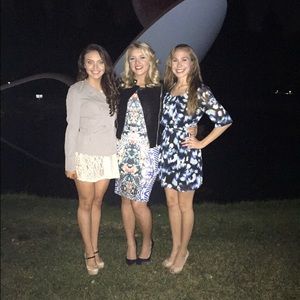 Meet your Posher, Emily