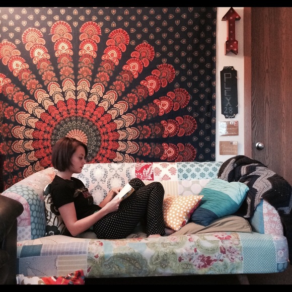 Meet your Posher, Logan - Picture 1 of 1