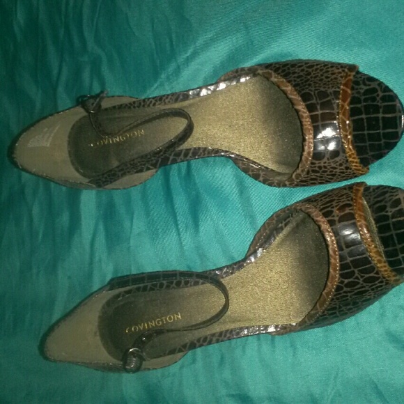 Ladies Wedges - Picture 1 of 3