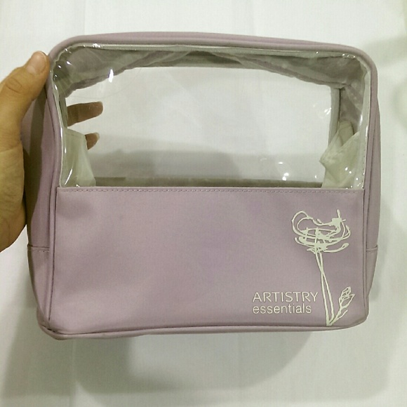 Artistry Handbags - CLOSET CLOSING!! ❤ LAST CHANCE!!