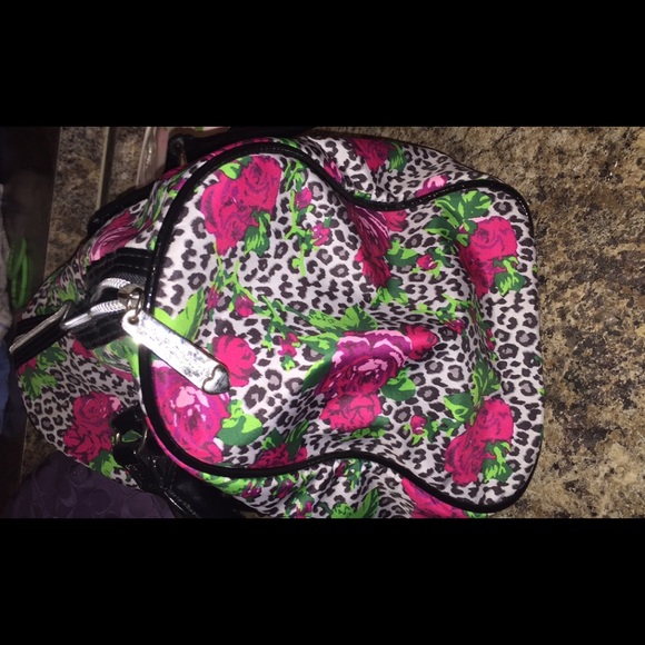 Betsey Johnson Tote - Picture 2 of 4