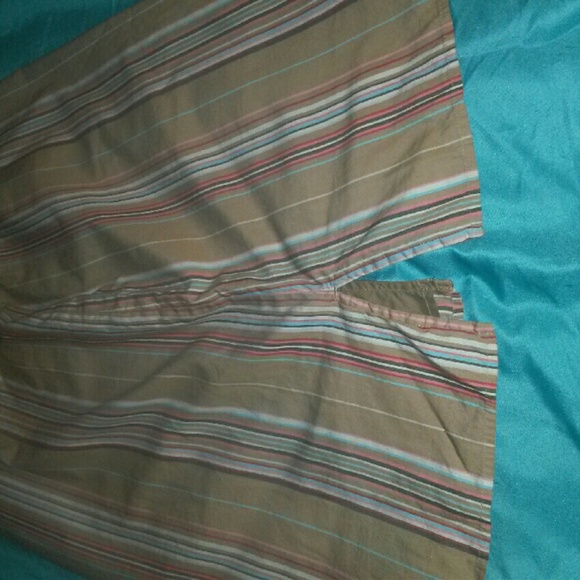 Ladies skirt - Picture 2 of 2