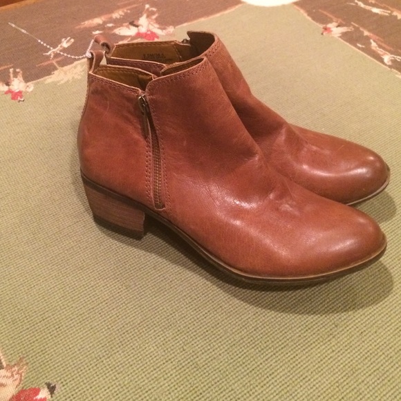 Lucky Brand Basel Booties💫