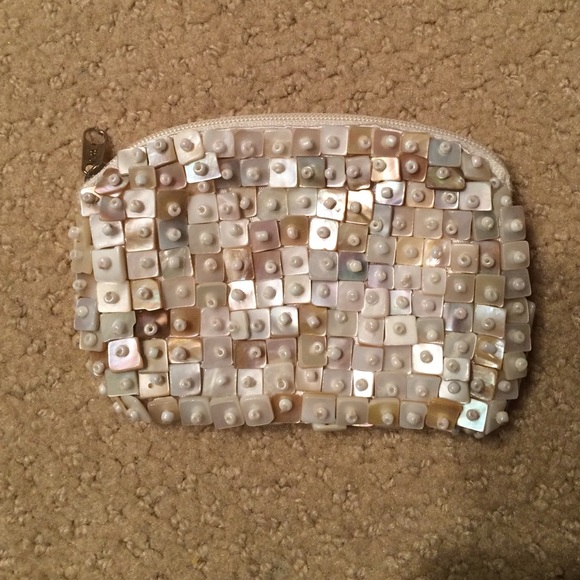 Pearl change purse
