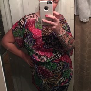 Flowing, see through print shirt