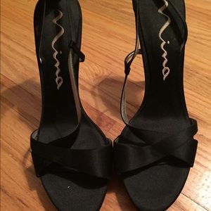Black open toe pumps