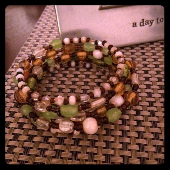 Beautiful stretch bracelet