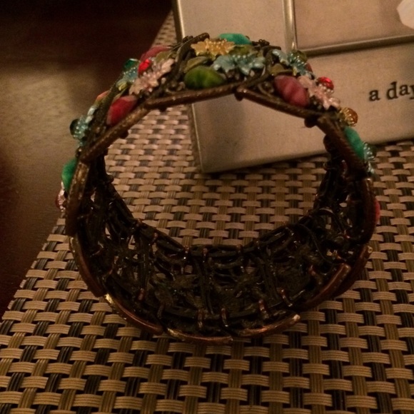 Multicolor bracelet - Picture 3 of 3