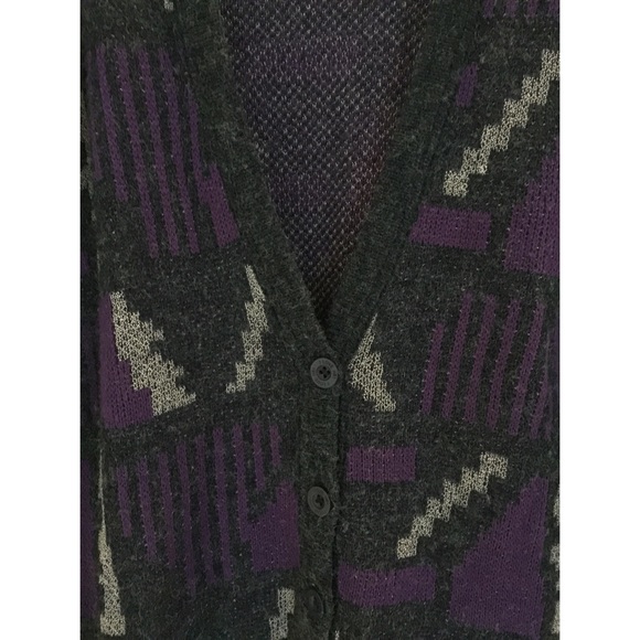 Geometrically Patterned Cardigan - Picture 3 of 3