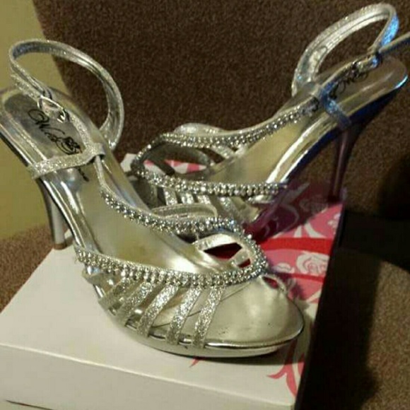 Heels. Only worn once!