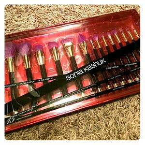 RARE Sonia Kashuk 15 anniversary LE brush set