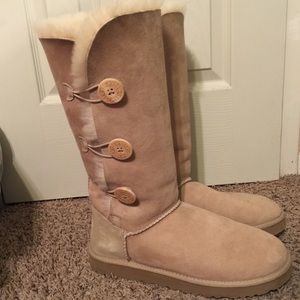 Bailey Button Triplet Ugg Boots