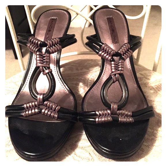 Bandolino Thong sandal with 3.0 inch heel.