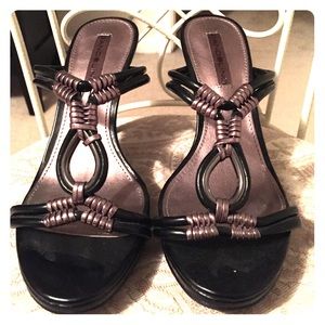 Bandolino Thong sandal with 3.0 inch heel.