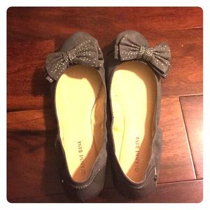 grey gianni bini flats