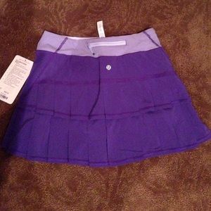 Lulu lemon skirt